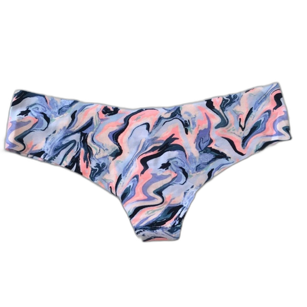 Victoria’s Secret sexy thing‎ Panty size medium